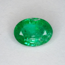 1.53ct Esmeralda Talla Oval