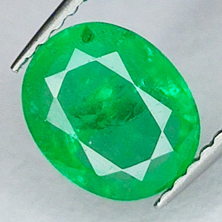 1,22 ct Smeraldo Taglio smeraldo 6,82x5,92 mm