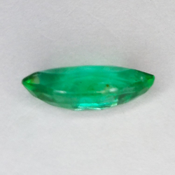 1.61ct Esmeralda Talla Marquis 12.32x5.69mm