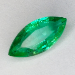 1.61ct Esmeralda Talla Marquis 12.32x5.69mm