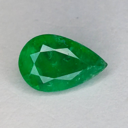 1,60 ct Smeraldo taglio a pera 9,73 x 6,31 mm