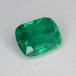 2.31ct Émeraude Taille Coussin