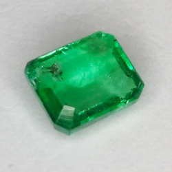 1.22ct Esmeralda Talla Esmeralda 6.82x5.92mm