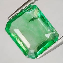 1.22ct Emerald Emerald Cut 6.82x5.92mm