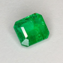 1.51ct Émeraude Taille Émeraude