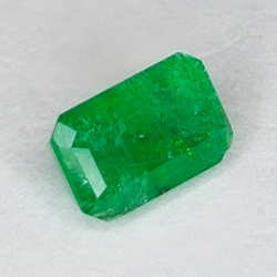 0.88ct Émeraude Taille Émeraude