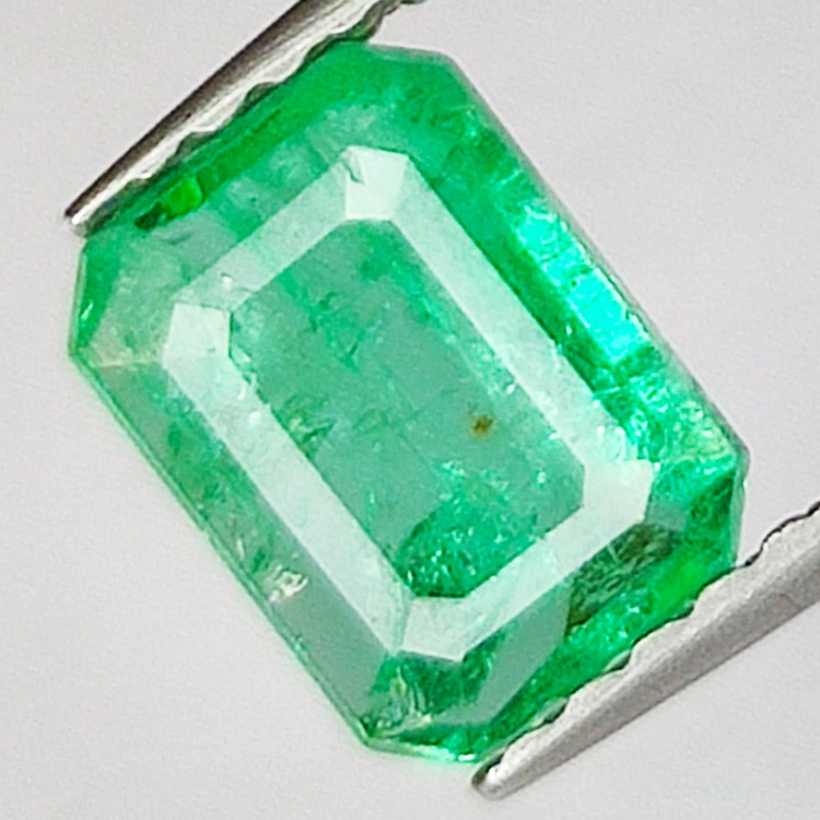 0.97ct Émeraude Taille Émeraude