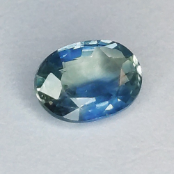 1.10ct Saphir Oval Schnitt