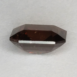 2.74ct Saphir Brun Taille Émeraude