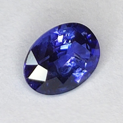 0.91ct Saphir Oval Schnitt