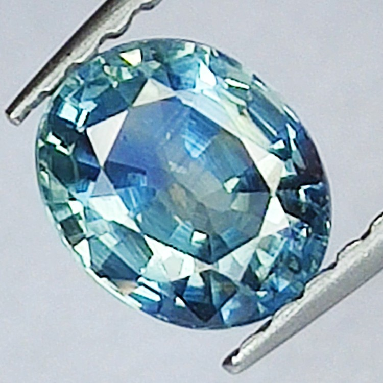 0.91ct Saphir Oval Schnitt