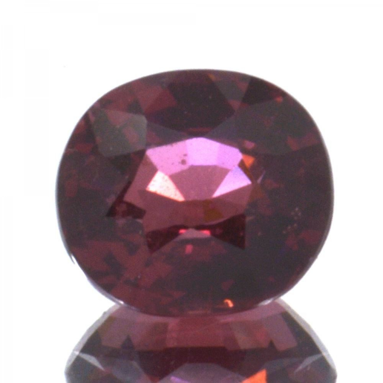 1,21ct.Rhodolite Garnet Oval Cut