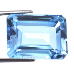 29,33ct Swiss BlueTopaz Emeral Cut