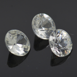 Zircon natural blanco incoloro 5mm 4pz