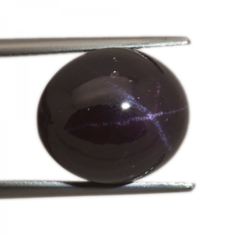 16,15ct.Star Garnet Cabochon Oval Cut