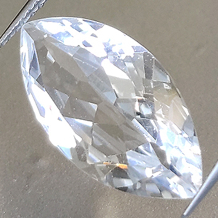 6.28ct Topas Weiß Marquise Schnitt 18.93x9.74mm