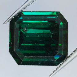 6,95 ct grüner Moissanit im Smaragdschliff, 11,55 x 10,67 mm