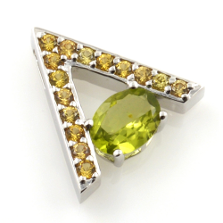 Yellow Sapphire and Peridot pendant and earrings with 925 Silver