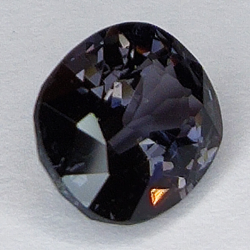 2.08ct Espinela Azul talla oval 9x6mm