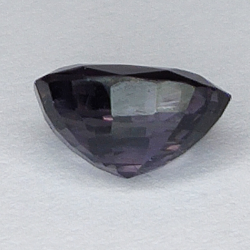 2.00ct Espinela Morado talla oval 9x6mm