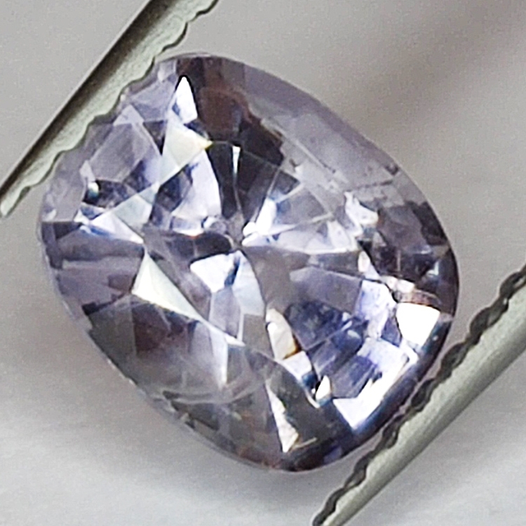 1,52 ct Violett Spinellkissen, 7 x 6 mm geschnitten