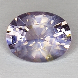 2.02ct Espinela Violeta talla oval 9x7mm