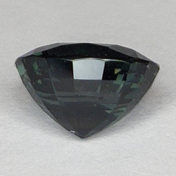 2.13ct Espinela Verde talla oval 8x6mm