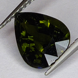 1.81ct Turmalina Verdelita talla pera 9x7mm