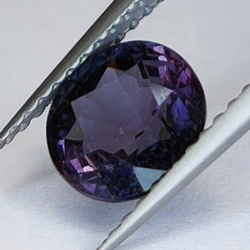 1.41ct Turmalina Morado talla oval 7x6mm