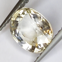 1.69ct Tormalina Gialla taglio ovale 8x6mm