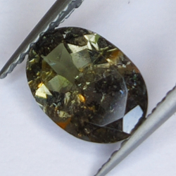 0.94ct Tormalina Verdelite taglio ovale 8x6mm