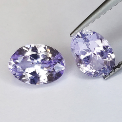 1.74ct Coppia Tanzanite  taglia ovale 7x5mm