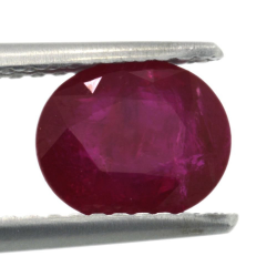 1,69ct Ruby Oval Cut