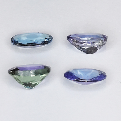 1,84ct Tanzanite coupe ovale 6x4mm 4pcs