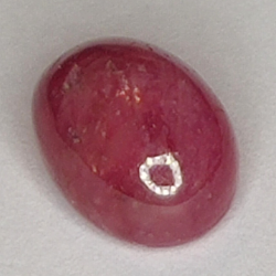 3,35ct Rubin Stern cabochon oval 8,7x6,5mm