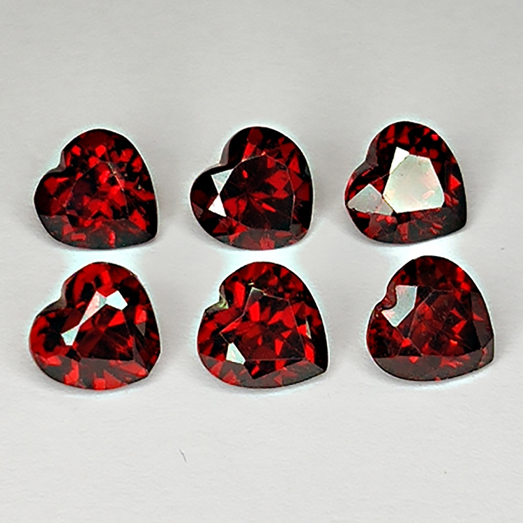 6.36ct Granato Rosso taglio cuore 6x6mm 6pz