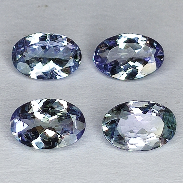 Tanzanite Taglio Ovale 6 x 4 mm