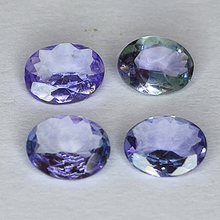 Coupe Ovale Tanzanite 5 x 4 mm