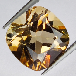 6.69ct Champagne Topaz cushion cut 11x11mm