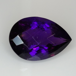 Pear cut amethyst with checkerboard 18.00x13.00mm 1pz