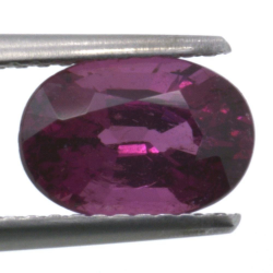 2,43ct.Rhodolite Garnet Oval Cut 