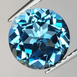 2.28 ct Blue Topaz Round Cut 8 mm