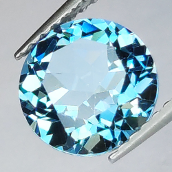 2.28 ct Blue Topaz Round Cut 8 mm