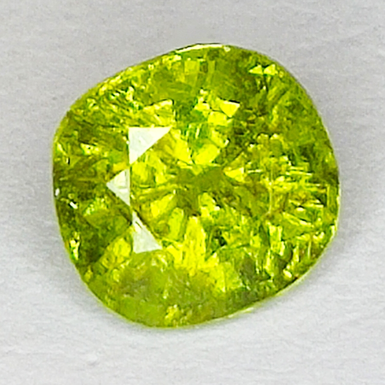 1,98 ct Mali Granat oval geschnitten 7,2 x 6,8 x 5,1 mm