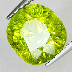 1.98ct Granate Mali talla oval 7.2x6.8x5.1mm