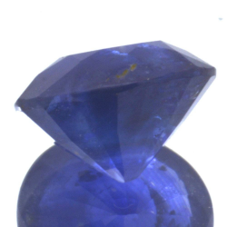 Saphir bleu 1,74 ct taille ovale 7,39x6,43 mm