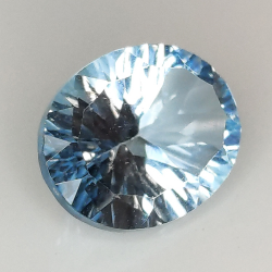 Blauer Topas oval geschnittenes Jahrtausend 10x8mm 1 Stck