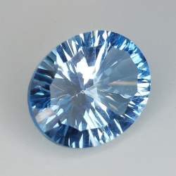 Blauer Topas oval geschnittenes Jahrtausend 12x10mm 1Stck