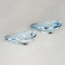 Pear cut blue topaz 9x7mm 4pz