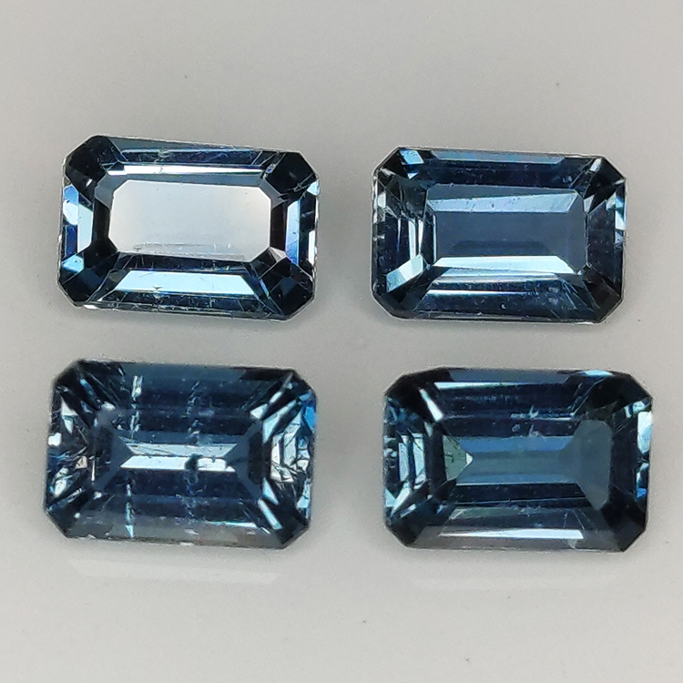 Topacio Londres azul talla esmeralda 6x4mm 4pz